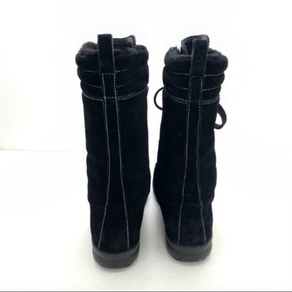 COLE Haan Winter Fur Lined Waterproof Suede Lace up Flat Boots in Black - Picture 9 of 10